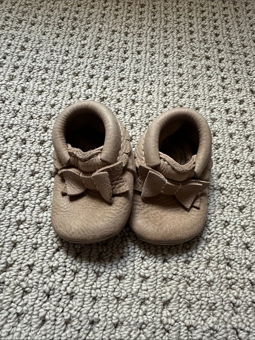 Freshly Picked Tan Leather Moccasin Bow Shoes for Kids